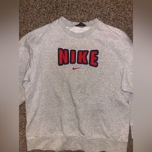 Kids size 8 Nike pullover